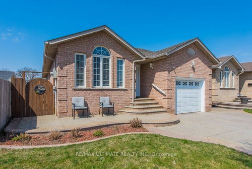 148 Fieldway Dr, Hamilton, ON, L9A2L6 | Card Image