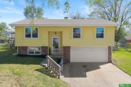 13401 Glenn Street, Omaha, NE, 68138 | Card Image