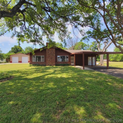 414250 E 1074 Rd, Checotah, OK, 74426-6306 | Card Image