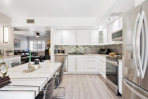apt-118-5220 Las Verdes Cir, Delray Beach, FL, 33484-8039 | Card Image