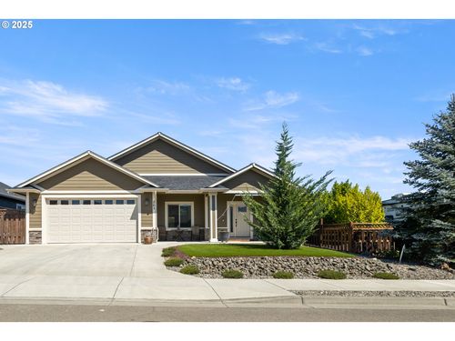 263 Wil Way, Winston, OR, 97496-8615 | Card Image