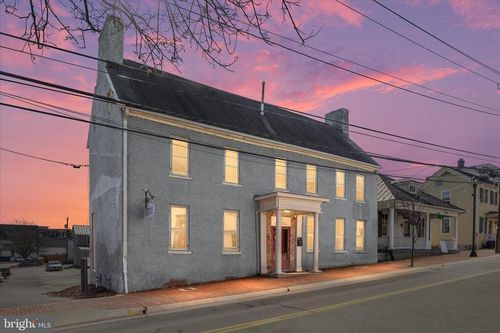 17 Loudoun St Se, LEESBURG, VA, 20175-3012 | Card Image
