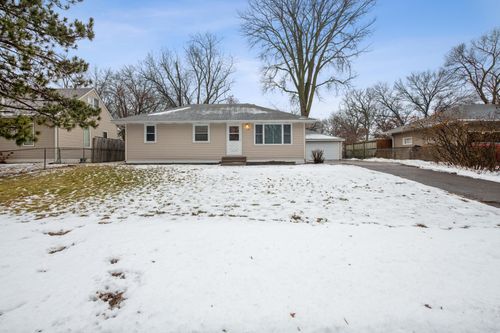 1628 Hillview Road, Shoreview, MN, 55126 | Card Image