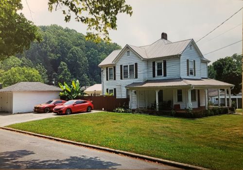 242 N Willow Ave, Erwin, TN, 37650-1249 | Card Image