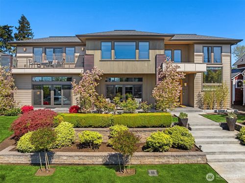 212 5th Ave W, Kirkland, WA, 98033-5325 | Card Image