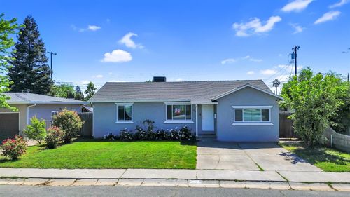 906 E 19th Street, Marysville, CA, 95901 | Card Image