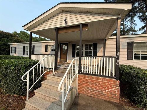 21040 Mclaughlin Rd, Laurinburg, NC, 28352-6828 | Card Image