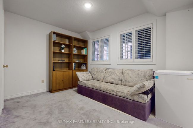 25 Crispin Crt, House other with 4 bedrooms, 4 bathrooms and 4 parking in Markham ON | Image 38