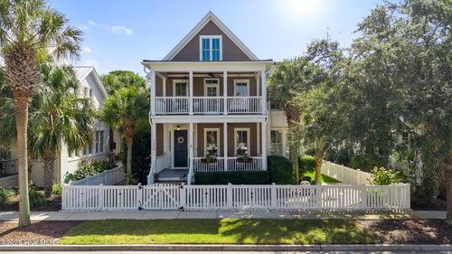 1205 Olmstead Ln, Wilmington, NC, 28405-4199 | Card Image