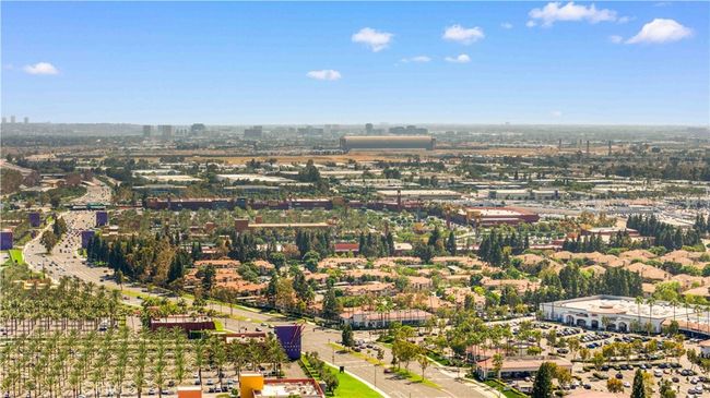11 Asbury, House other with 4 bedrooms, 3 bathrooms and 2 parking in Irvine CA | Image 52