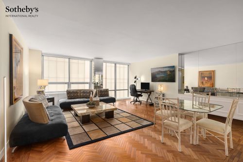 15e-15 W 53rd St, New York, NY, 10019-5401 | Card Image