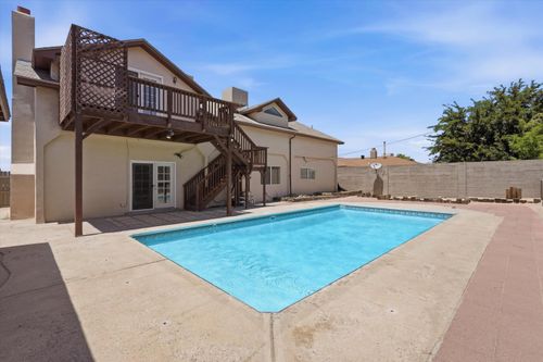 2404 Sandler Dr Ne, Albuquerque, NM, 87112-1939 | Card Image