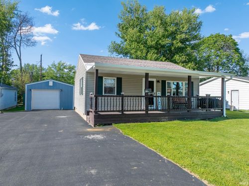 814 Linlawn Dr, Wabash, IN, 46992-3903 | Card Image