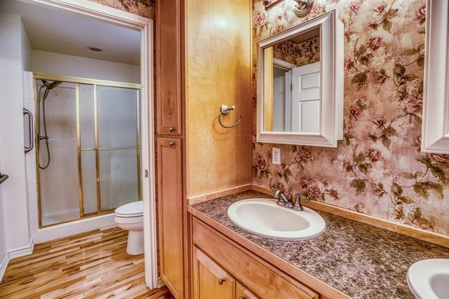 2080 Dead End Ln, Home with 2 bedrooms, 2 bathrooms and null parking in Ledbetter TX | Image 17