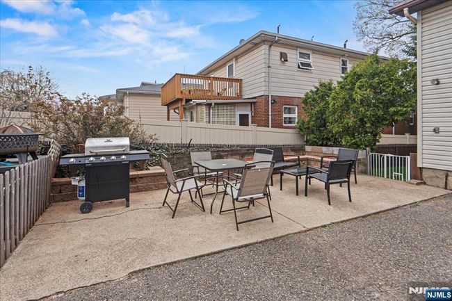 218 8 Th St, Home with 6 bedrooms, 3 bathrooms and null parking in Fairview NJ | Image 29