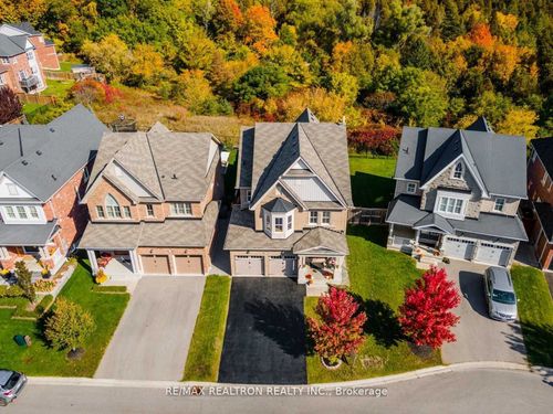 15 Burning Springs Pl, Whitby, ON, L1M0H1 | Card Image