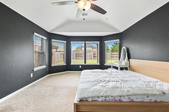 8206 Caldera Ln, House other with 5 bedrooms, 4 bathrooms and 2 parking in Cypress TX | Image 8