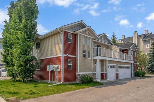 90 Country Village Cir Ne, Calgary, AB, T3K6E2 | Card Image