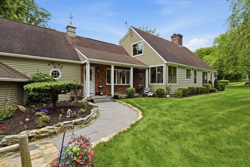 95 Mountain Rd, Hampden, MA, 01036-9663 | Card Image