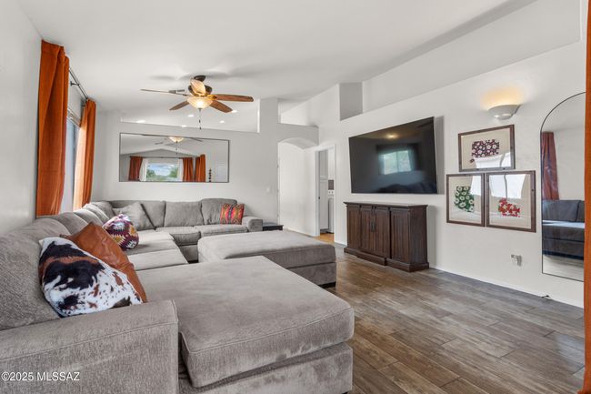 Front Living Room | Image 6
