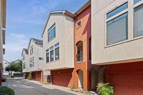 408 Parker St, Houston, TX, 77007-7438 | Card Image