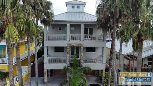 119 E Red Snapper St, South Padre Island, TX, 78597-7013 | Card Image