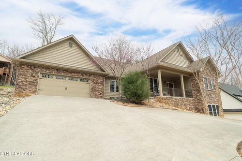 217 Wahuhu Ln, Loudon, TN, 37774-2856 | Card Image