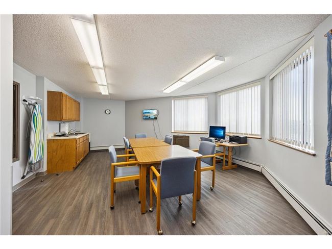 Craft Room | Image 22