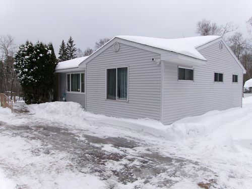 5273 Spruce Court, Duluth Twp, MN, 55804 | Card Image