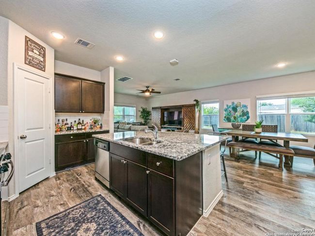10202 Shadowy Dusk, House other with 6 bedrooms, 4 bathrooms and null parking in Schertz TX | Image 10