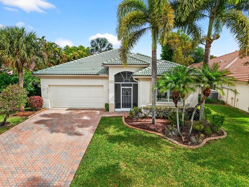 8706 Bellido Cir, Boynton Beach, FL, 33472-8124 | Card Image