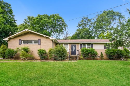 125 Roberta Dr, Hendersonville, TN, 37075-5348 | Card Image