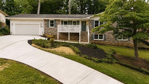 4304 Lindsey Way Ne, Roswell, GA, 30075-1614 | Card Image