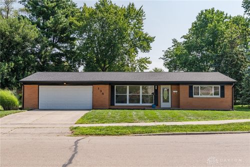 135 Shaftsbury Rd, Troy, OH, 45373-1437 | Card Image