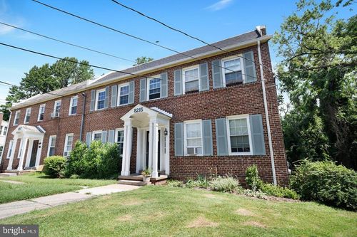 8215 Schrider St, SILVER SPRING, MD, 20910-4641 | Card Image