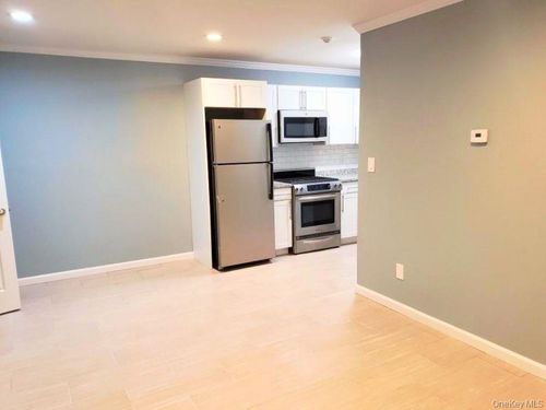 23-23 Sierra Court, Brookhaven, NY, 11727 | Card Image