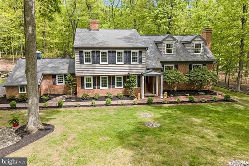 1744 Forge Mountain Dr, PHOENIXVILLE, PA, 19460-4630 | Card Image