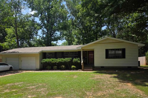1101 Cedar St, Searcy, AR, 72143-3809 | Card Image