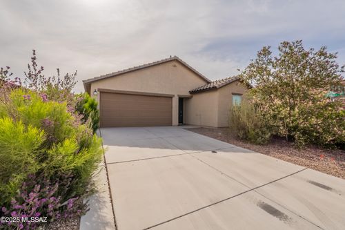 6179 S Reed Bunting Dr, Tucson, AZ, 85757-7950 | Card Image