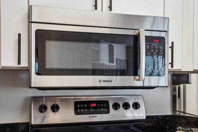 UNIT-302 - 111 Chestnut St, Condo with 2 bedrooms, 2 bathrooms and 1 parking in San Francisco CA | Image 13