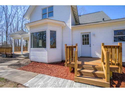 442 Baer Dr, HUDSON, WI, 54016-5883 | Card Image