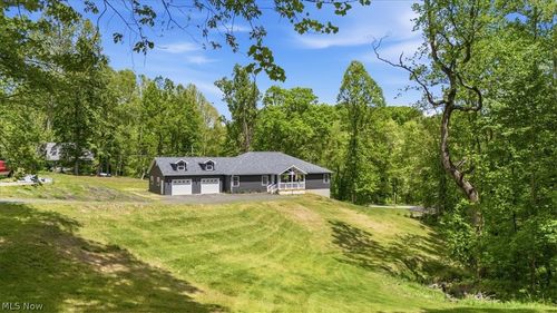 119 Stonegate Dr, Washington, WV, 26181-6403 | Card Image