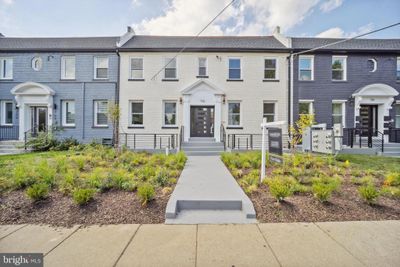 5 - 705 Quincy Street Ne, Condo with 2 bedrooms, 2 bathrooms and null parking in WASHINGTON DC | Image 3