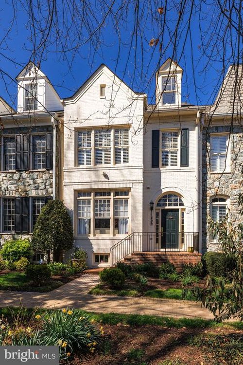 1456 Harvest Crossing Dr, MCLEAN, VA, 22101-5650 | Card Image