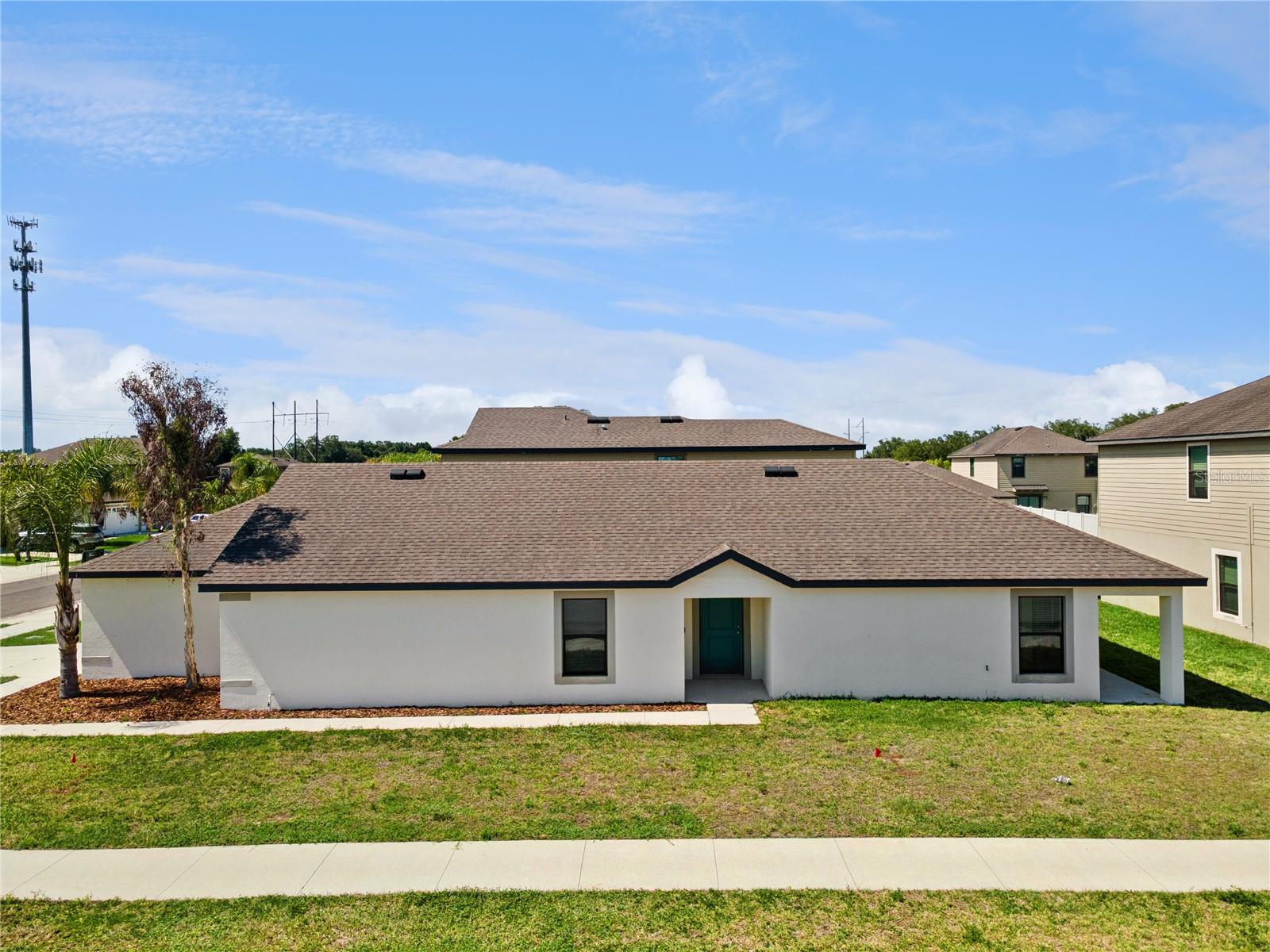 Residential in LAKELAND 3