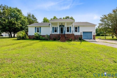 5217 Chesdin Rd, North Dinwiddie, VA, 23803-8129 | Card Image