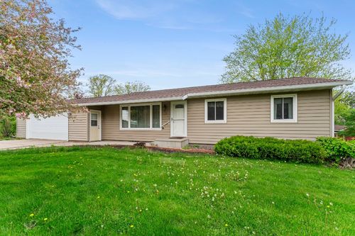 211 Cityview Dr, Barron, WI, 54812-1440 | Card Image