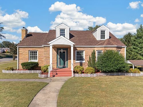 1011 Swanson Blvd, Fayetteville, TN, 37334-2158 | Card Image