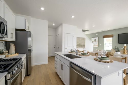 3058-1573 W Viola Ln, Saratoga Springs, UT, 84045 | Card Image