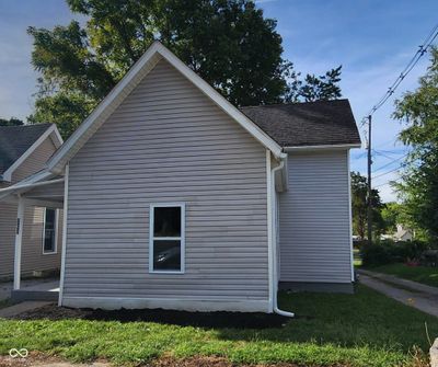 207 Jennison Street, House other with 3 bedrooms, 1 bathrooms and null parking in Crawfordsville IN | Image 3